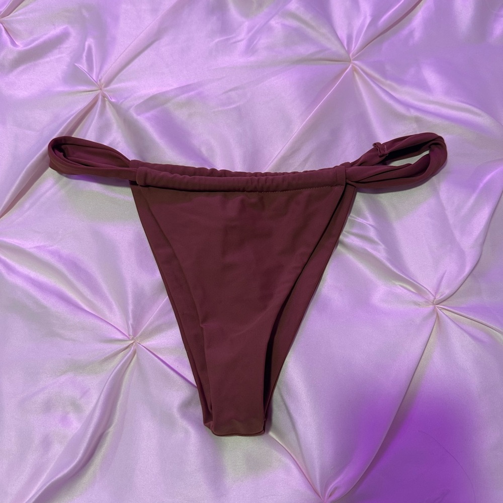 Bikini bottoms